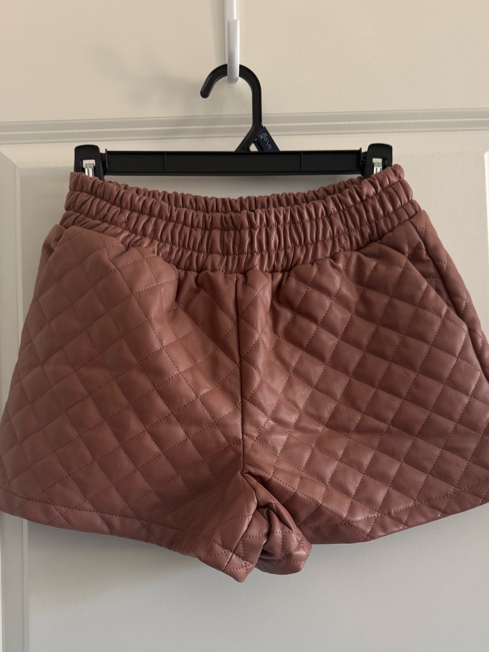 Forever 21 Quilted Faux Leather High-Waist Shorts - Dusty Rose